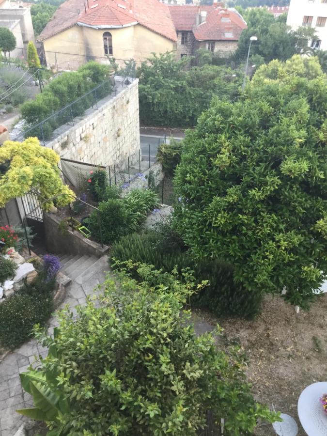 Les Palmiers Bed & Breakfast Grasse Exterior photo
